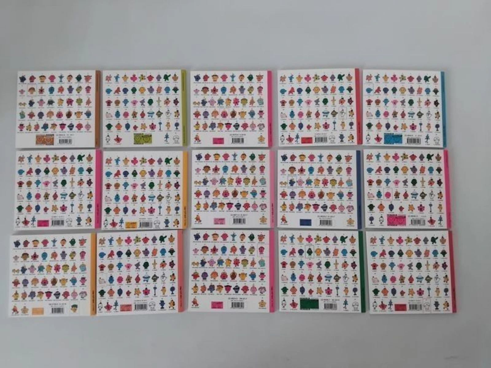 Lote de 15 livros Monsieur Madame M. Mme – photo 5
